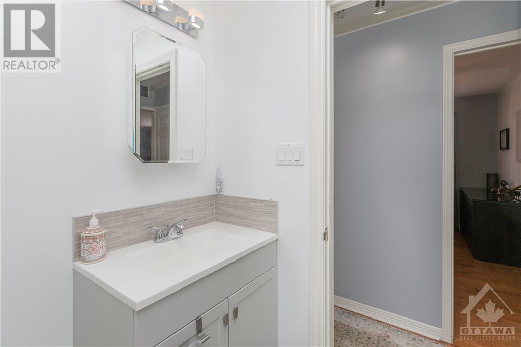 1105 Falaise Road Unit#1, Ottawa, Ontario  K2E 6R1 - Photo 19 - 1368044