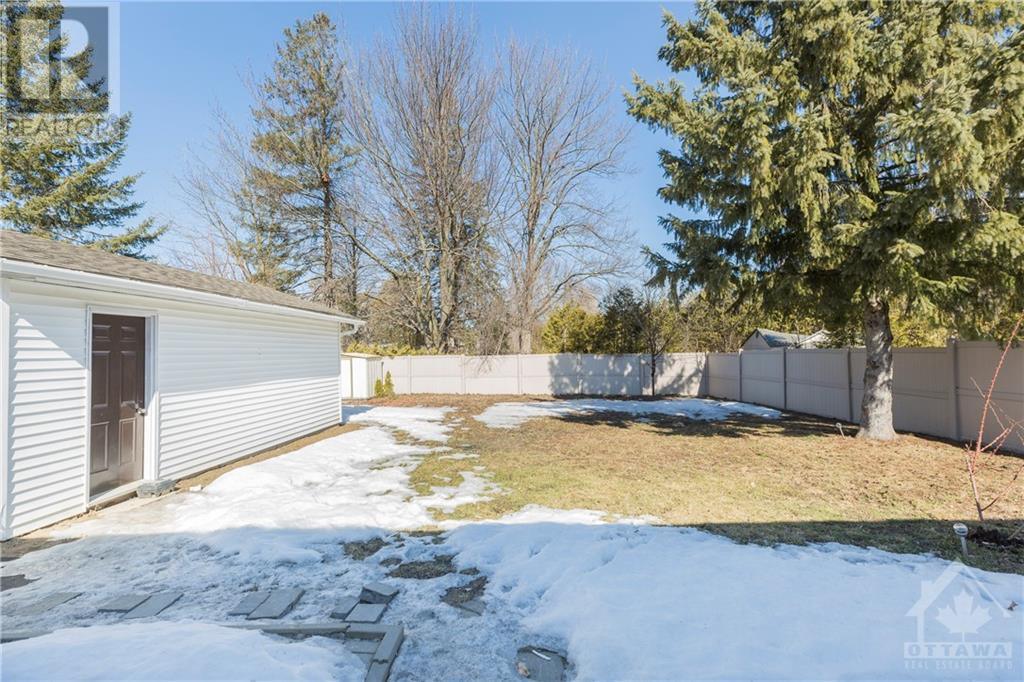 1105 Falaise Road Unit#1, Ottawa, Ontario  K2E 6R1 - Photo 25 - 1368044