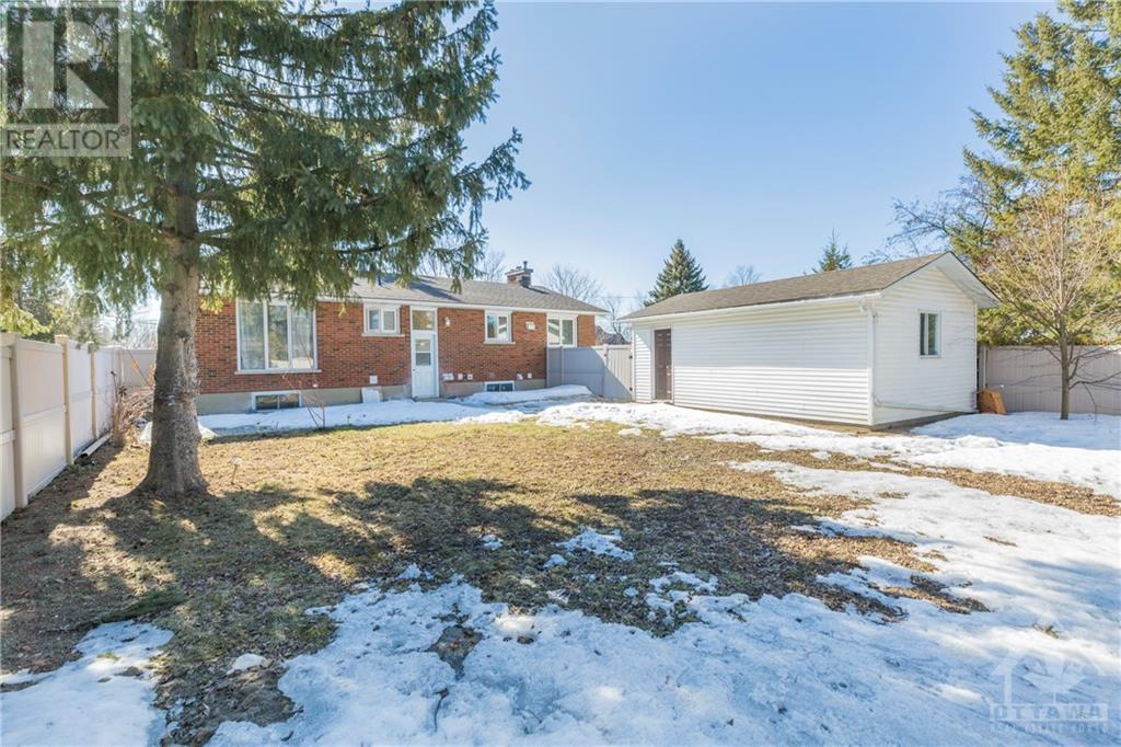 1105 Falaise Road Unit#1, Ottawa, Ontario  K2E 6R1 - Photo 27 - 1368044