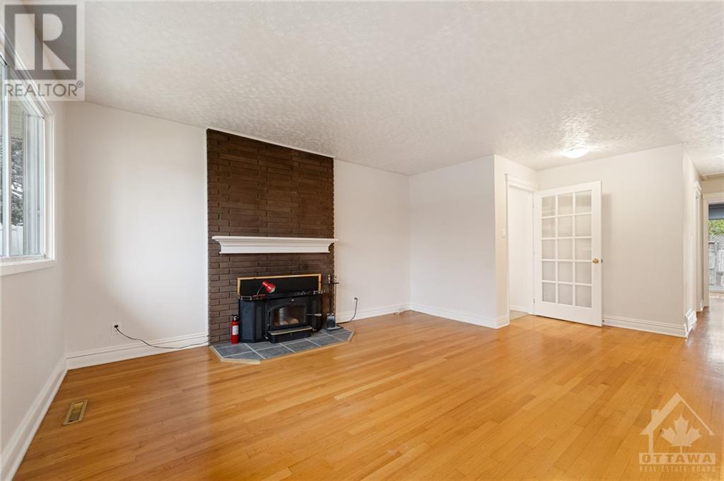 1335 Avenue P Avenue, Ottawa, Ontario  K1G 0B4 - Photo 5 - 1367224