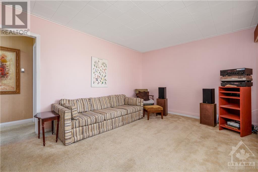 10 Argue Drive, Ottawa, Ontario  K2E 6S1 - Photo 5 - 1368417