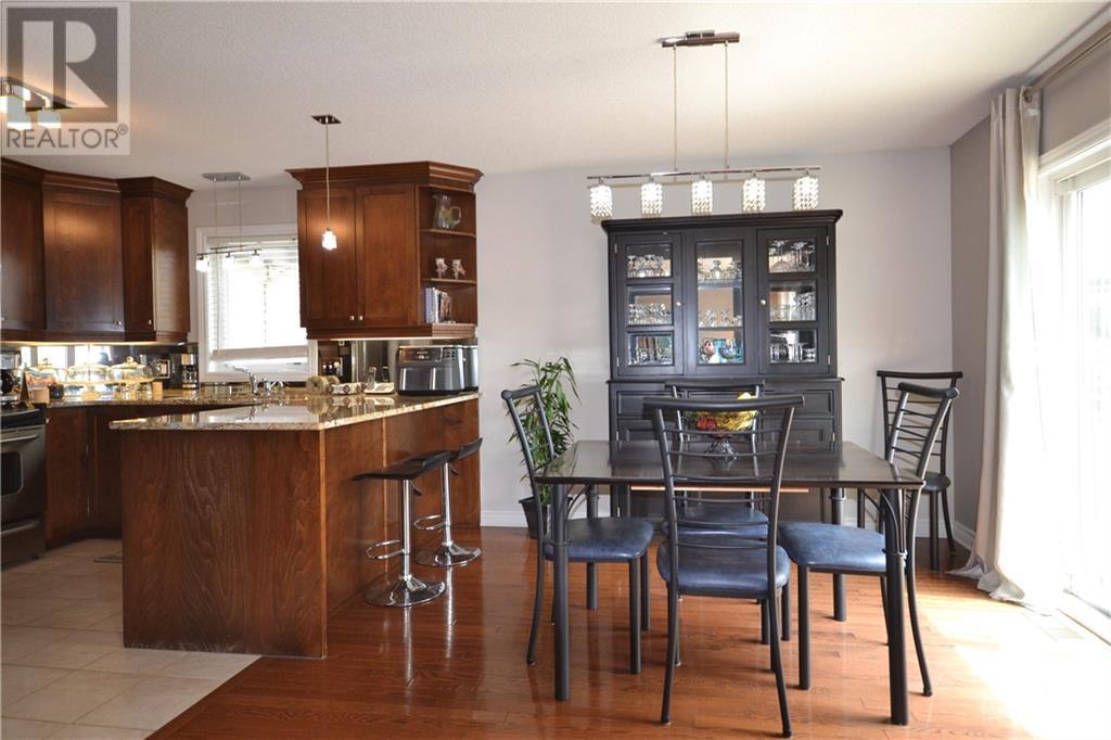 565 Emerald Street, Rockland, Ontario  K4K 0B9 - Photo 6 - 1368457