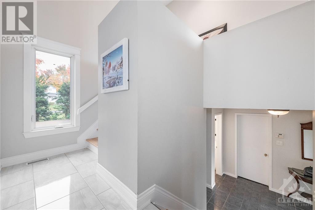 1238 Barnwell Crescent, Ottawa, Ontario  K4B 1K4 - Photo 5 - 1368280