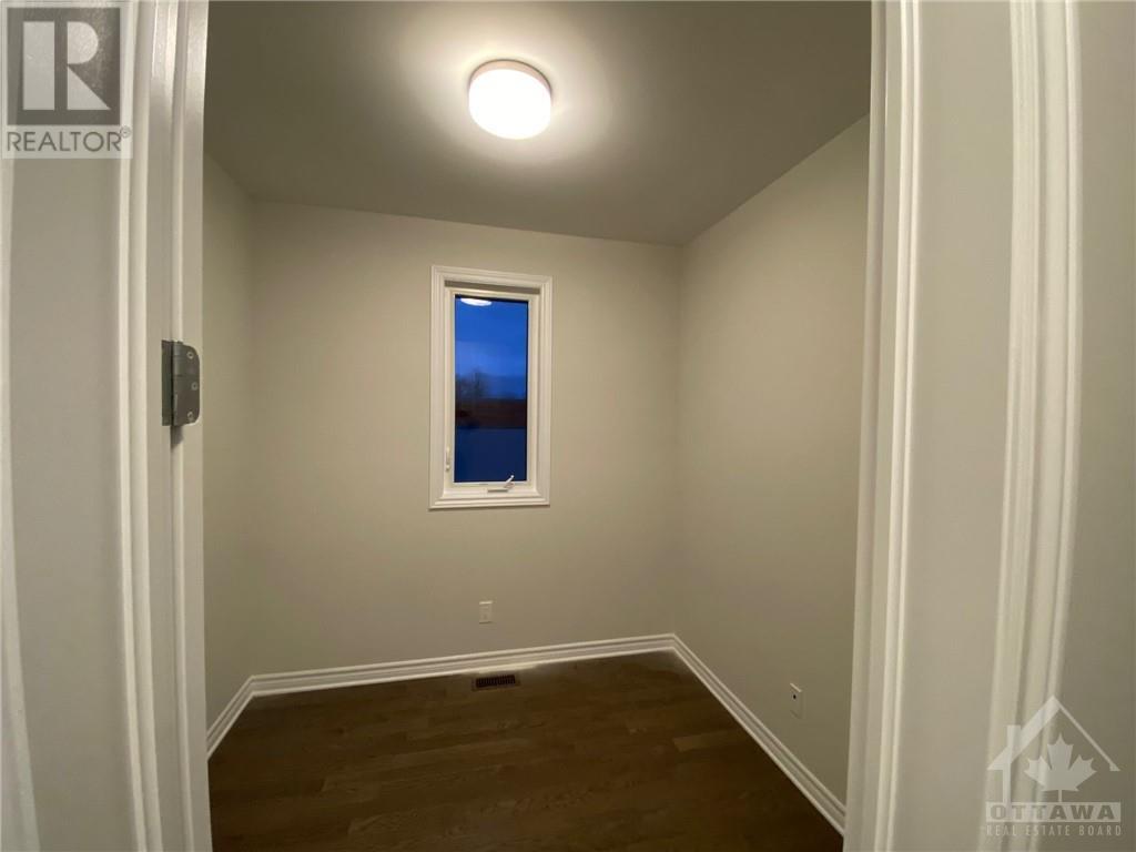246 Beaugency Street, Ottawa, Ontario  K1W 0T2 - Photo 12 - 1367736