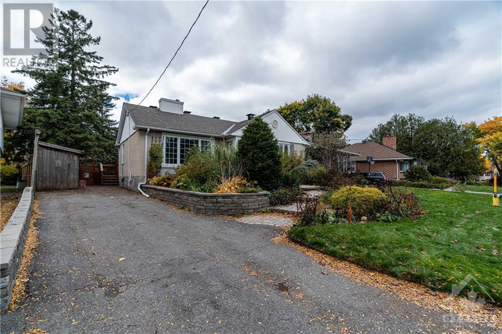 906 Riddell Avenue N, Ottawa, Ontario  K2A 2W2 - Photo 2 - 1368486