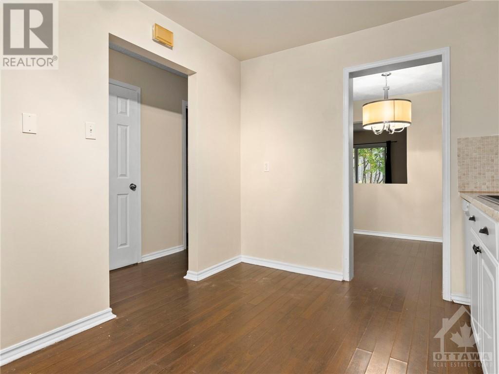 110 Glen Park Drive, Ottawa, Ontario  K1B 4Y4 - Photo 10 - 1368128