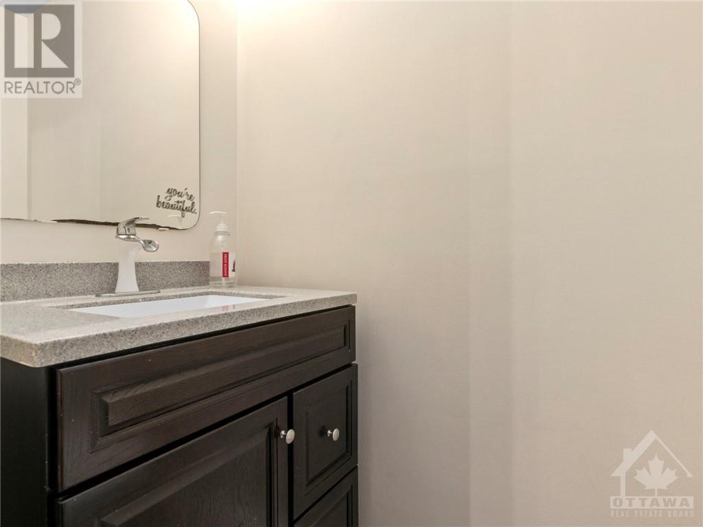 110 Glen Park Drive, Ottawa, Ontario  K1B 4Y4 - Photo 19 - 1368128
