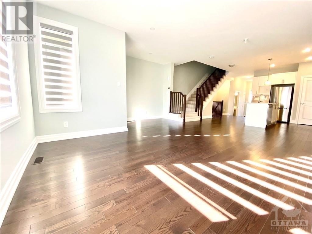 307 Grackle Street, Ottawa, Ontario  K1X 0G8 - Photo 6 - 1368516