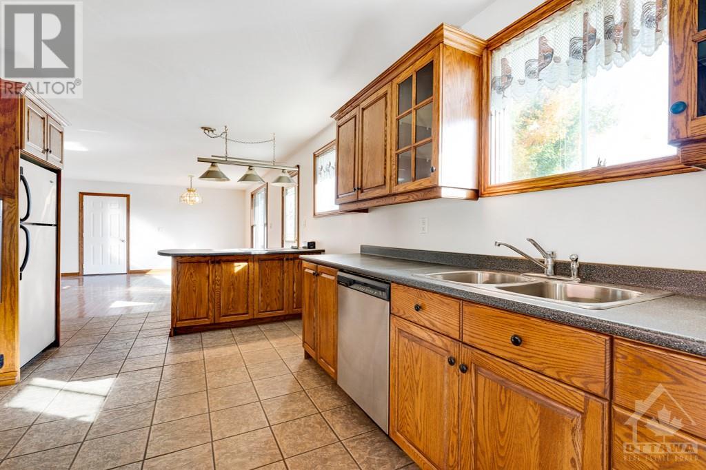 4188 Elphin Maberly Road, Snow Road Station, Ontario  K0H 2C0 - Photo 10 - 1364978