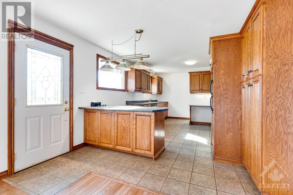 4188 Elphin Maberly Road, Snow Road Station, Ontario  K0H 2C0 - Photo 8 - 1364978