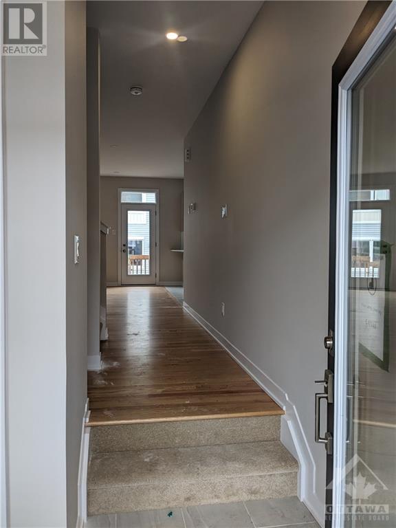 94 Pizzicato Street, Ottawa, Ontario  K1W 0S3 - Photo 2 - 1368514