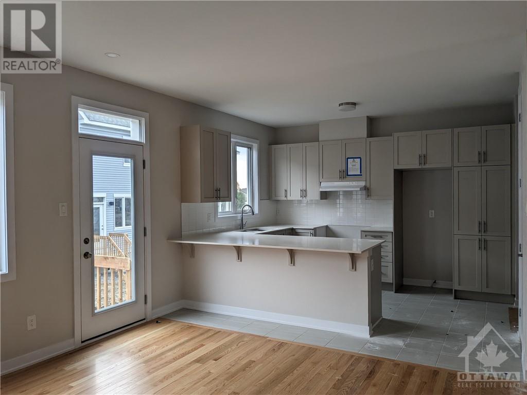 94 Pizzicato Street, Ottawa, Ontario  K1W 0S3 - Photo 8 - 1368514