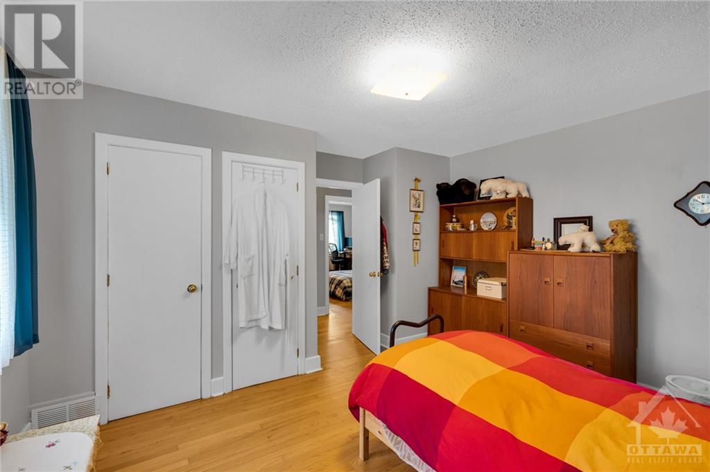 311 Mountbatten Avenue, Ottawa, Ontario  K1H 5N2 - Photo 14 - 1368501
