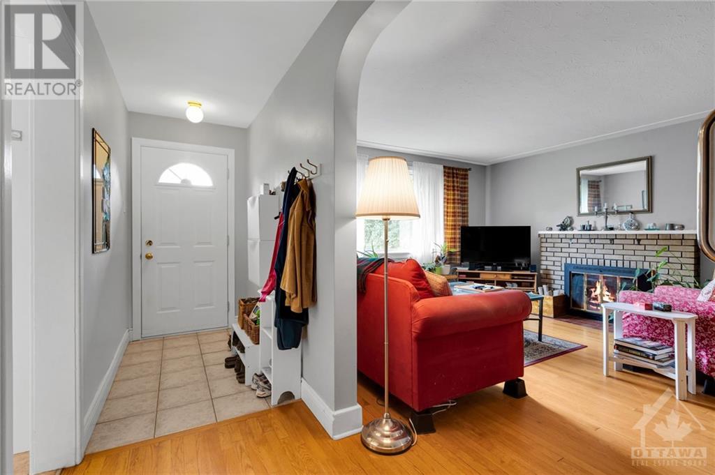 311 Mountbatten Avenue, Ottawa, Ontario  K1H 5N2 - Photo 3 - 1368501