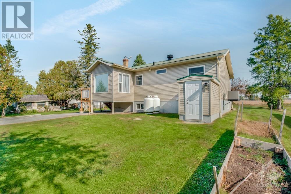 1436 Cassburn Road, L'orignal, Ontario  K0B 1K0 - Photo 2 - 1368519