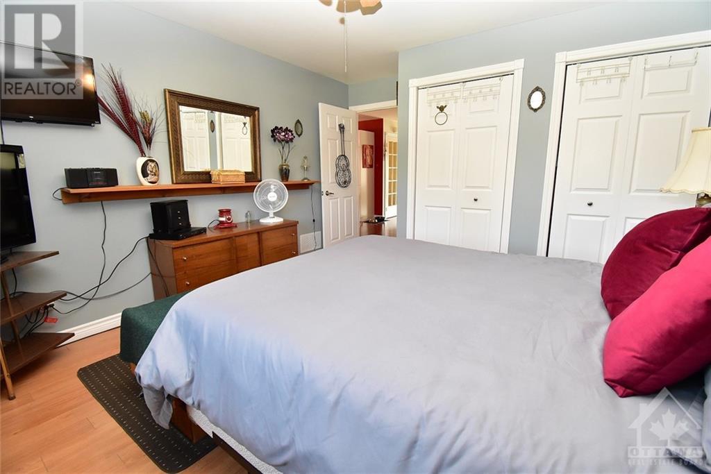 5518 Meadowbrook Drive, Iroquois, Ontario  K0E 1K0 - Photo 14 - 1368249