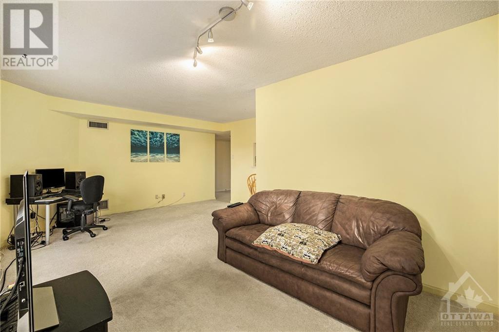 35 Holland Avenue Unit#701, Ottawa, Ontario  K1Y 4S2 - Photo 12 - 1367937