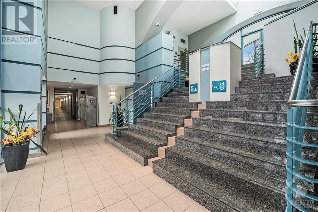 35 Holland Avenue Unit#701, Ottawa, Ontario  K1Y 4S2 - Photo 3 - 1367937