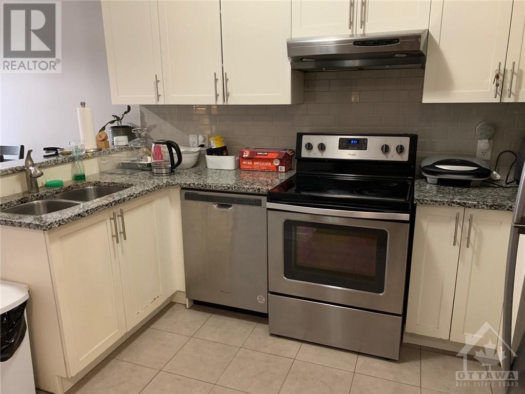 235 Losino Crescent, Ottawa, Ontario  K2V 0E4 - Photo 12 - 1368407