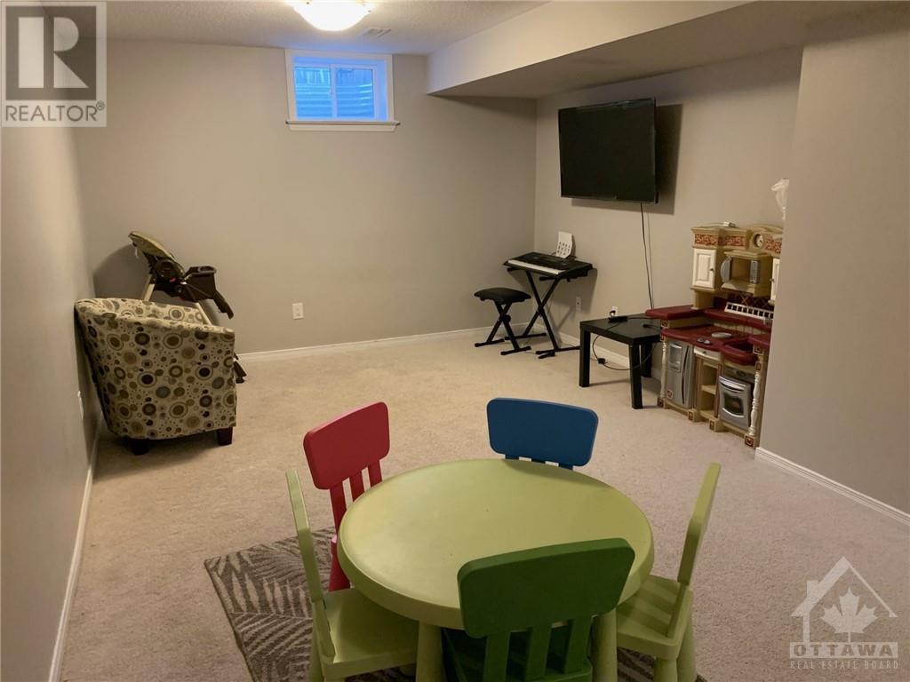 235 Losino Crescent, Ottawa, Ontario  K2V 0E4 - Photo 26 - 1368407