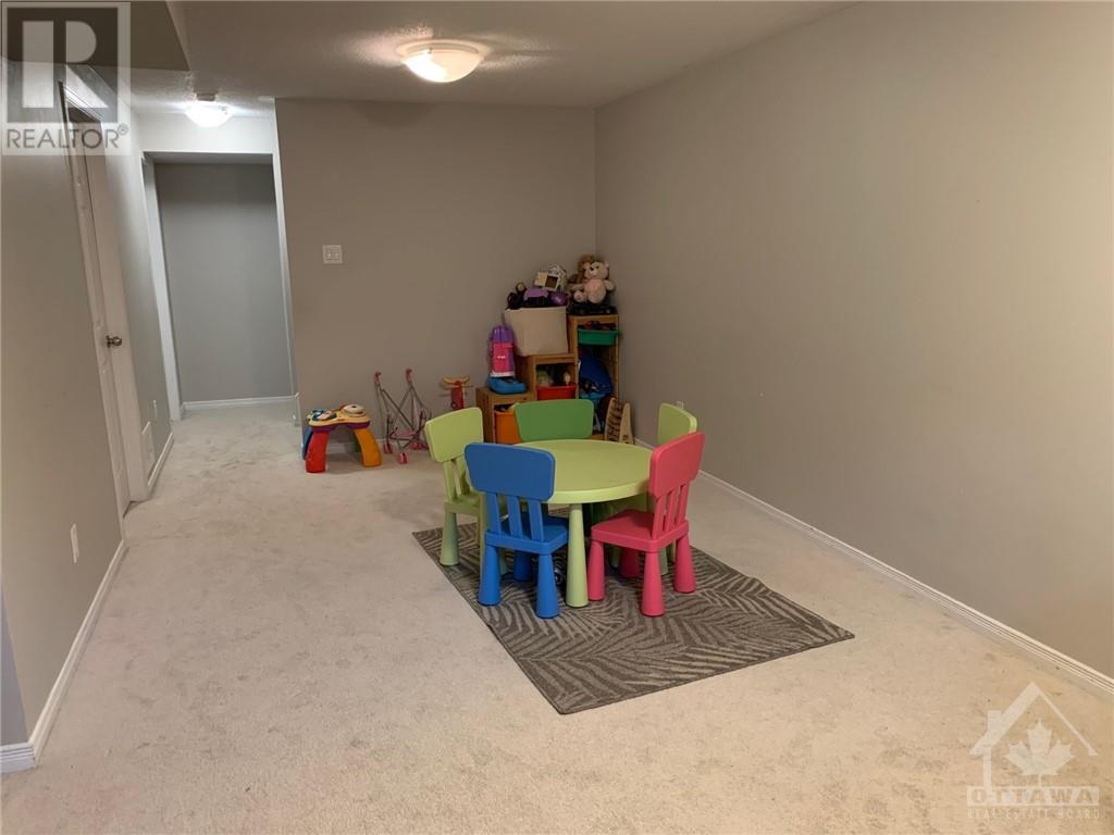 235 Losino Crescent, Ottawa, Ontario  K2V 0E4 - Photo 27 - 1368407