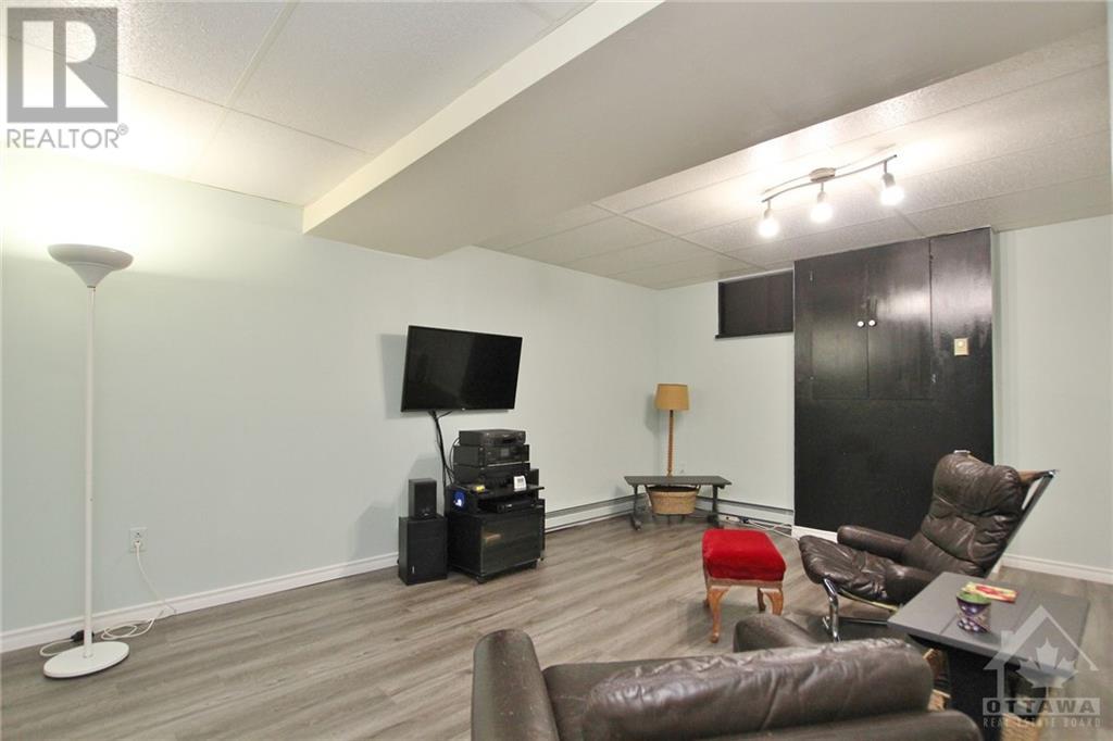 4 Selye Crescent, Ottawa, Ontario  K2K 1C9 - Photo 19 - 1368705