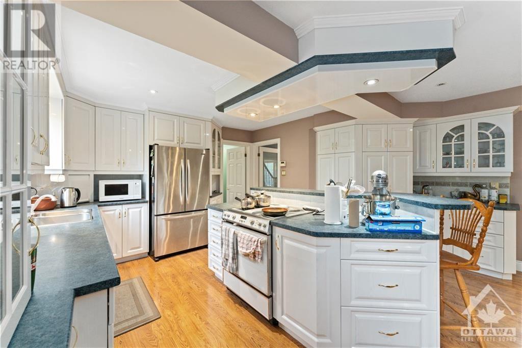 47 Amberly Place, Ottawa, Ontario  K1J 7J9 - Photo 8 - 1368735