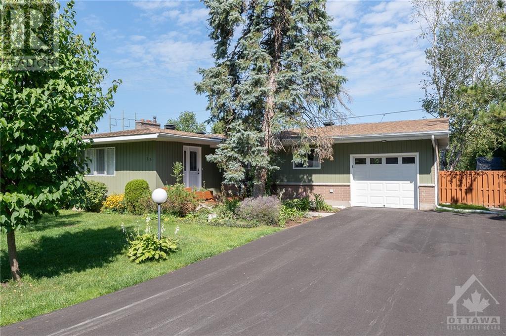 13 QUINPOOL CRESCENT, ottawa, Ontario