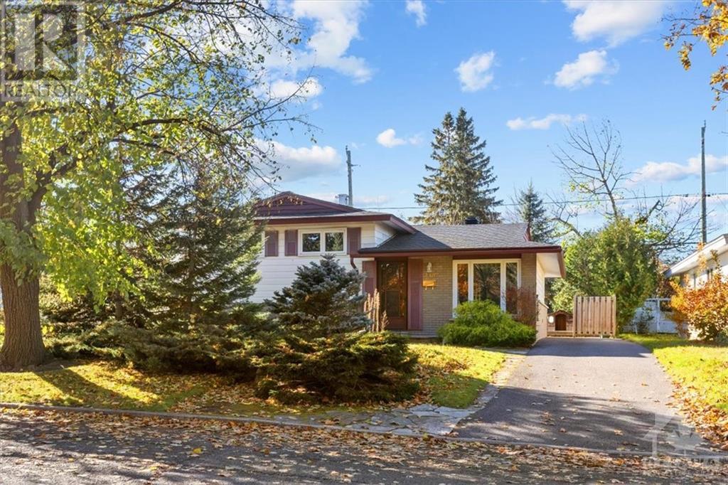 730 Holt Crescent, Ottawa, Ontario  K1G 2Y7 - Photo 2 - 1368668