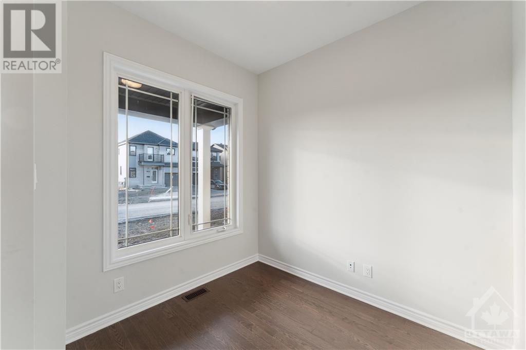 249 Beaugency Street, Orleans, Ontario  K1W 0T2 - Photo 4 - 1368662