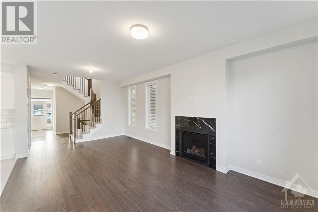 249 Beaugency Street, Orleans, Ontario  K1W 0T2 - Photo 5 - 1368662