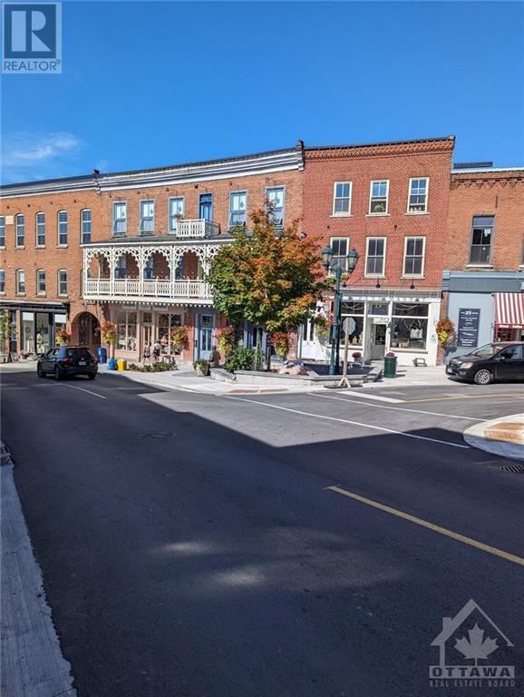 74 Mill Street Street, Almonte, Ontario  K0A 1A0 - Photo 2 - 1367959