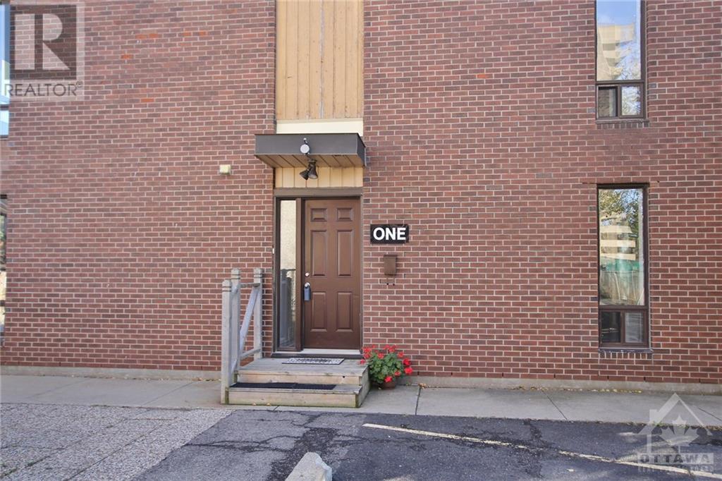 1190 Richmond Road Unit#1, Ottawa, Ontario  K2B 8J3 - Photo 2 - 1368890