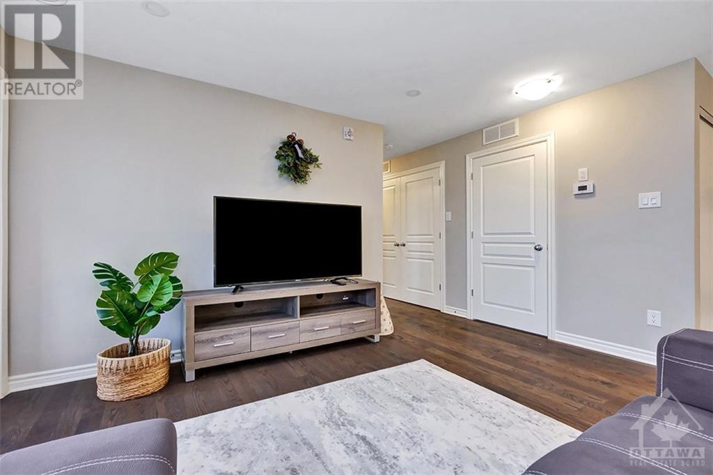 365 Tribeca Private Unit#10, Ottawa, Ontario  K2J 6B4 - Photo 6 - 1369304