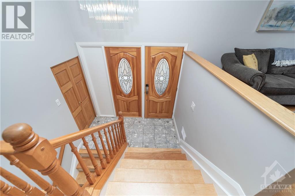 2299 Urbandale Drive, Ottawa, Ontario  K1G 3G5 - Photo 4 - 1369335