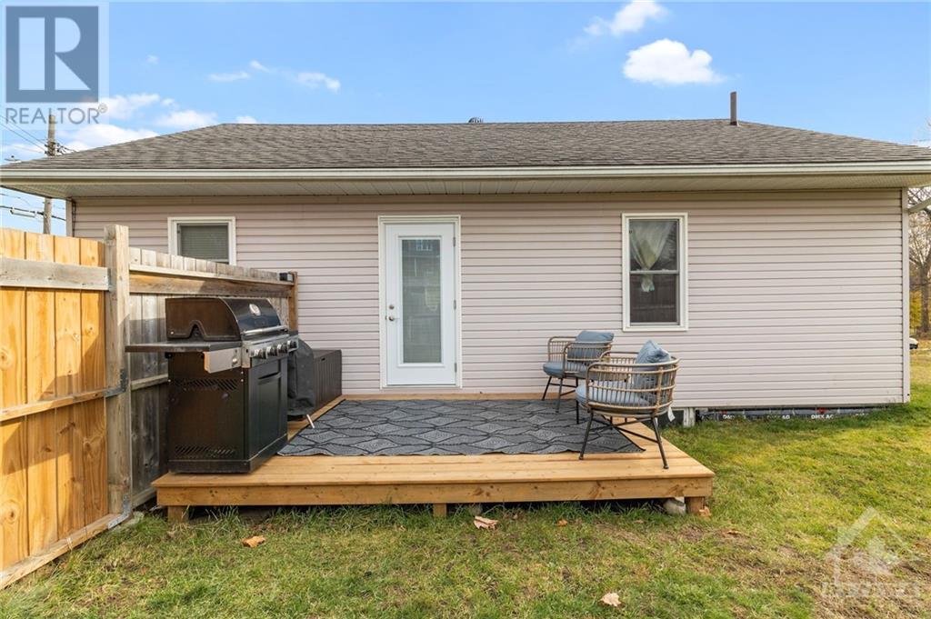 14 George Street, Maitland, Ontario  K0E 1P0 - Photo 26 - 1369470