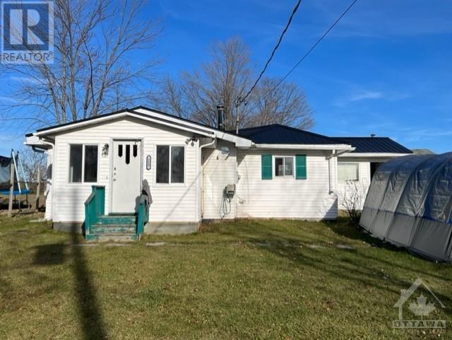 125 Gardiner Shore Road, Carleton Place, Ontario  K7C 3P2 - Photo 1 - 1369494