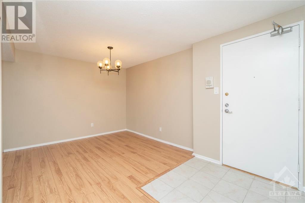 415 Greenview Avenue Unit#309, Ottawa, Ontario  K2B 8G5 - Photo 5 - 1369574