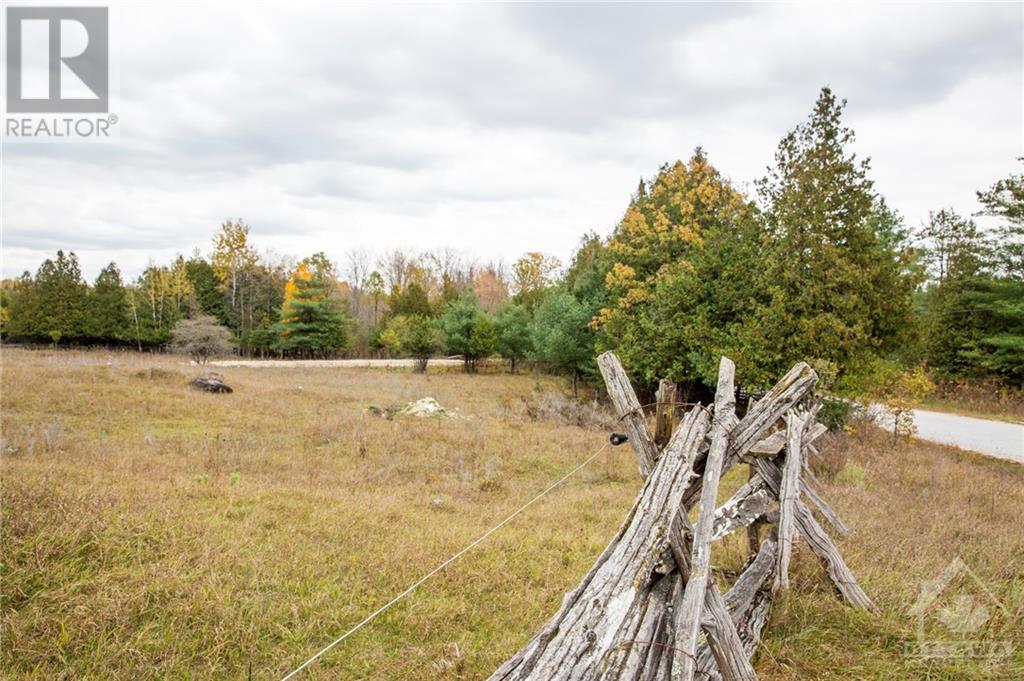 854 Iron Mine Road, Lanark Highlands, Ontario  K0G 1K0 - Photo 10 - 1369393