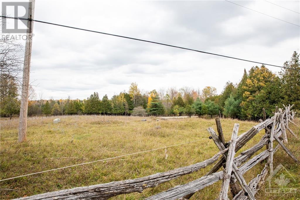 854 Iron Mine Road, Lanark Highlands, Ontario  K0G 1K0 - Photo 11 - 1369393