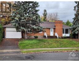 2068 LENESTER AVENUE, ottawa, Ontario