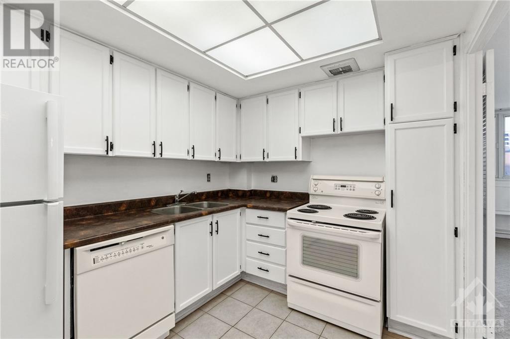 500 Laurier Avenue W Unit#303, Ottawa, Ontario  K1R 5E1 - Photo 11 - 1369876