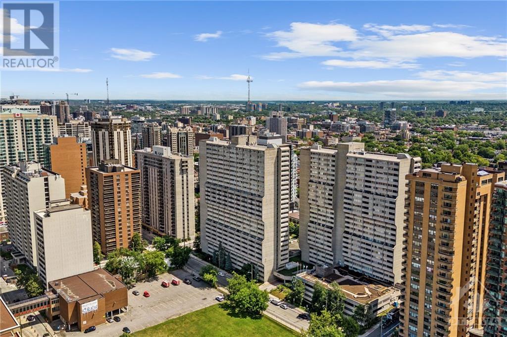 500 Laurier Avenue W Unit#303, Ottawa, Ontario  K1R 5E1 - Photo 4 - 1369876