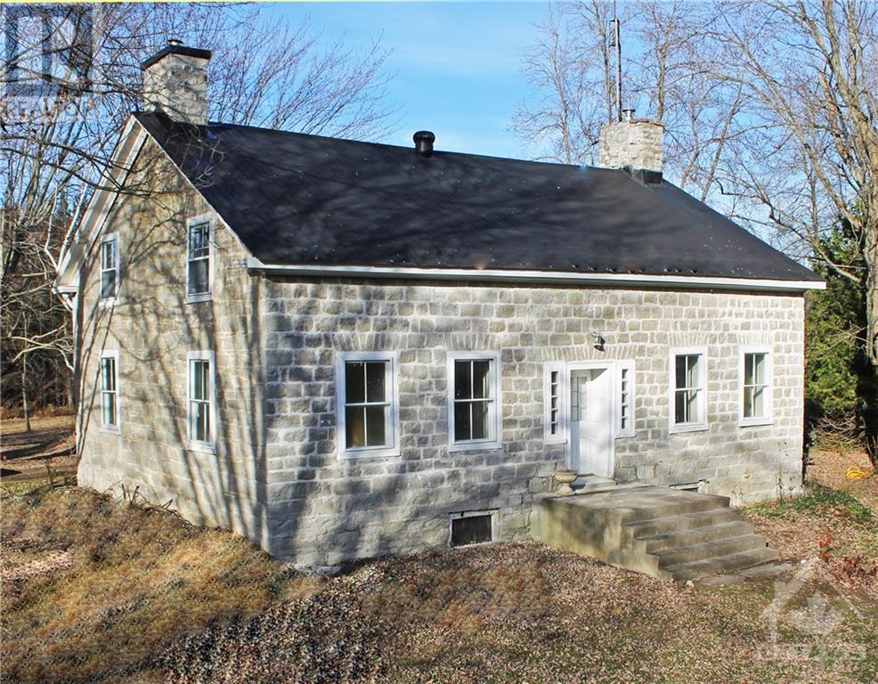 4579 Whittaker Road, Williamsburg, Ontario  K0C 2H0 - Photo 1 - 1367949