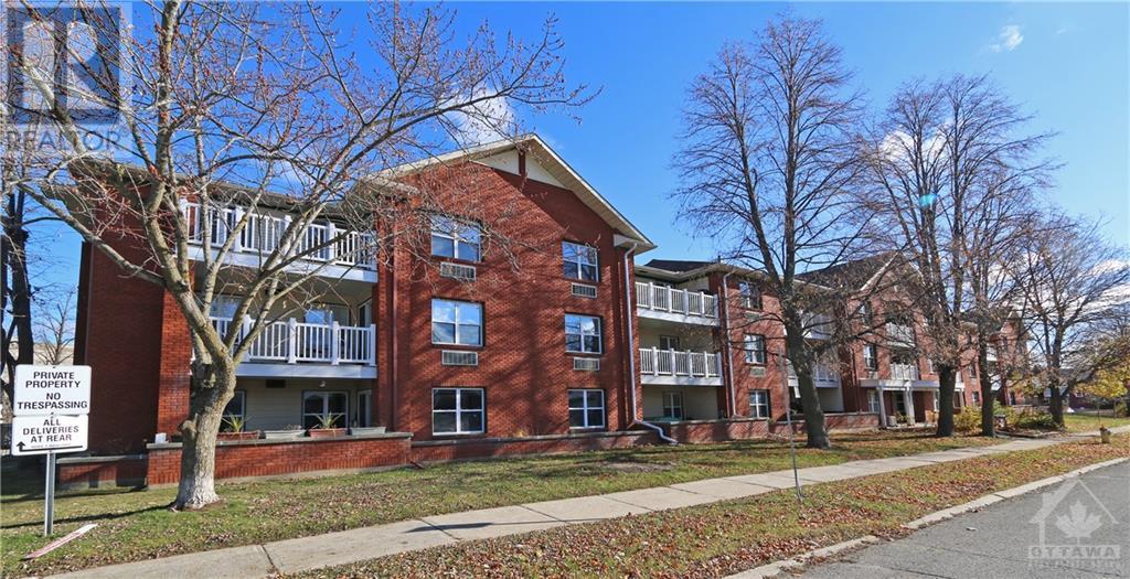 1099 Cadboro Road Unit#205, Ottawa, Ontario  K1J 7T8 - Photo 2 - 1369778