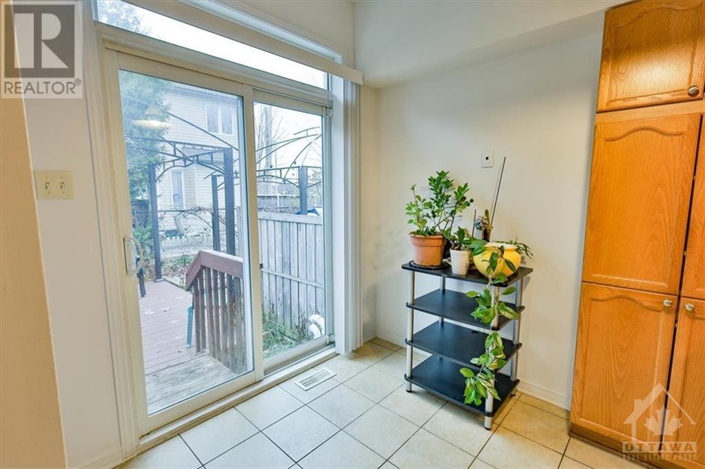 63 Colliston Crescent, Ottawa, Ontario  K1V 2J6 - Photo 7 - 1369134