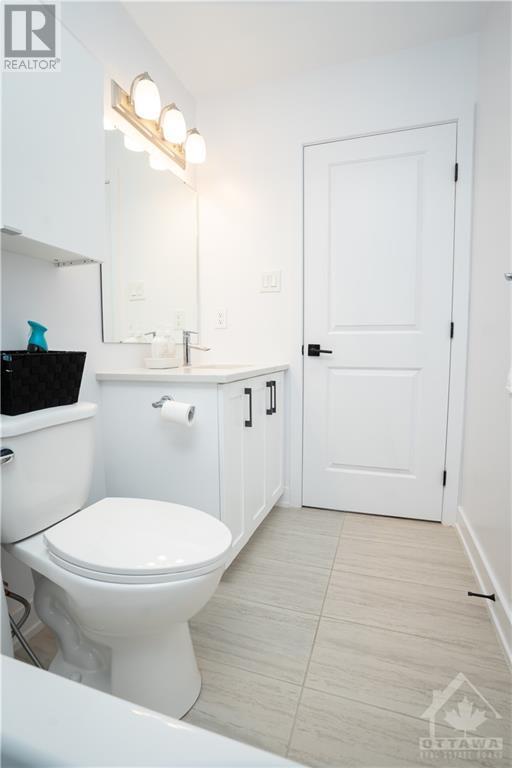 35 Overberg Way Unit#i, Ottawa, Ontario  K2S 0W1 - Photo 15 - 1369935