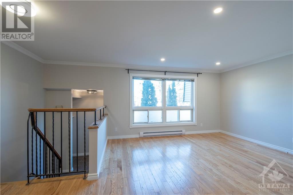 20 Woodvale Green Unit#c, Ottawa, Ontario  K2G 4H2 - Photo 3 - 1369840