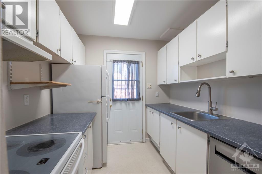 20 Woodvale Green Unit#c, Ottawa, Ontario  K2G 4H2 - Photo 8 - 1369840