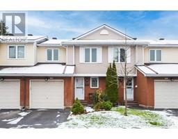 14B CASTLEBROOK LANE, ottawa, Ontario